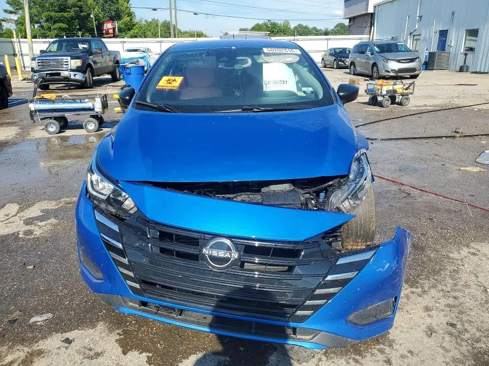 2023 NISSAN VERSA S  