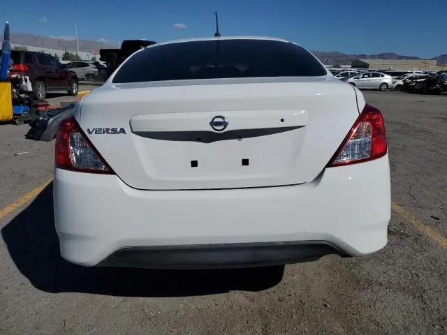 2015 NISSAN VERSA S  