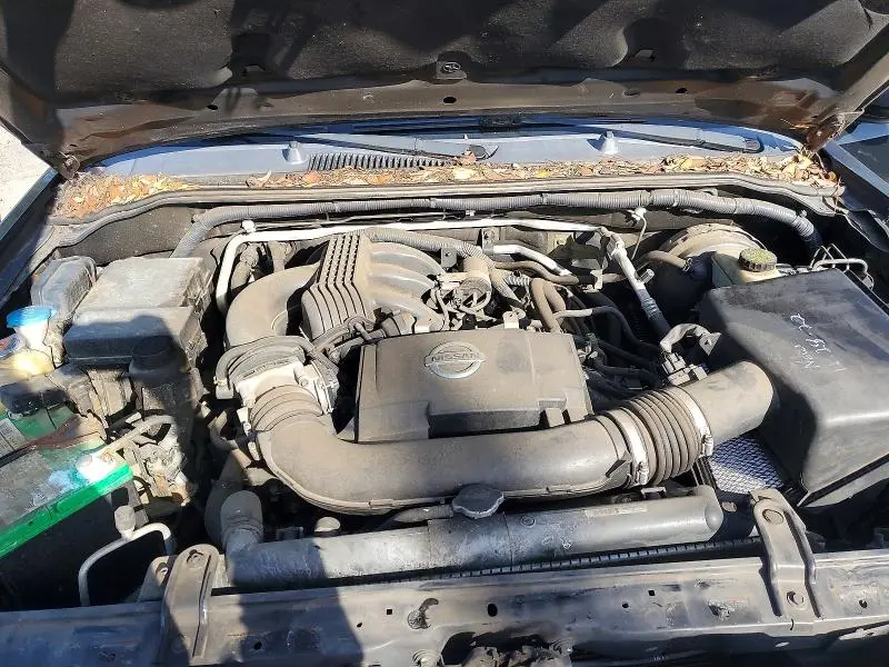 2013 NISSAN XTERRA X  