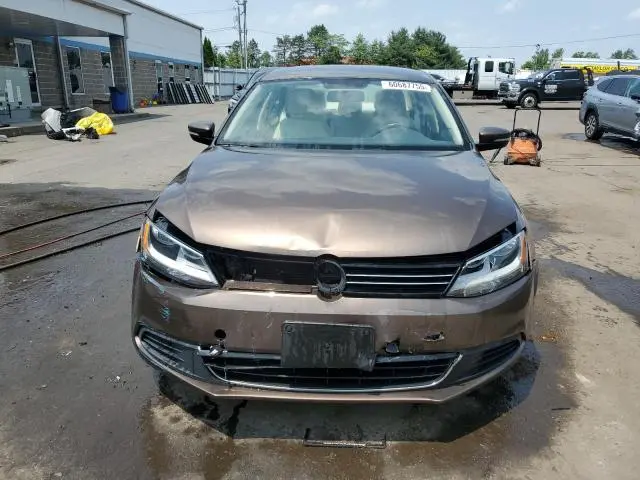 2013 VOLKSWAGEN JETTA SE  