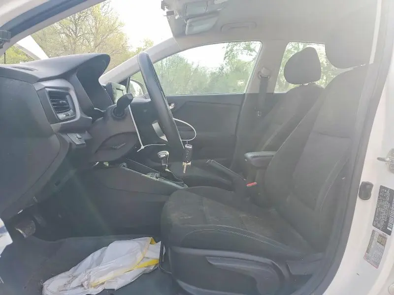 2018 KIA RIO S  