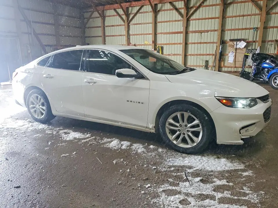 2017 CHEVROLET MALIBU LT  