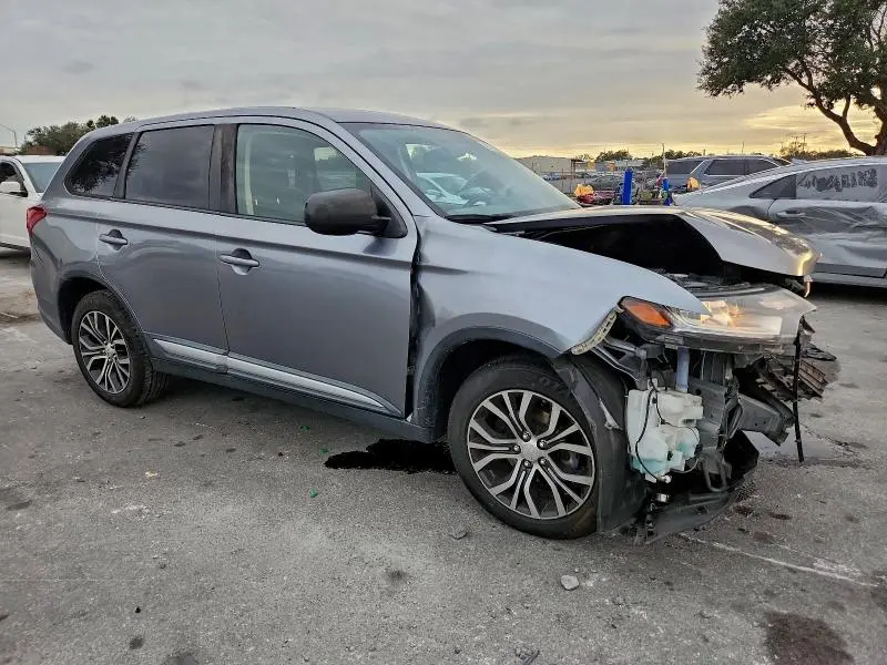2017 MITSUBISHI OUTLANDER ES  