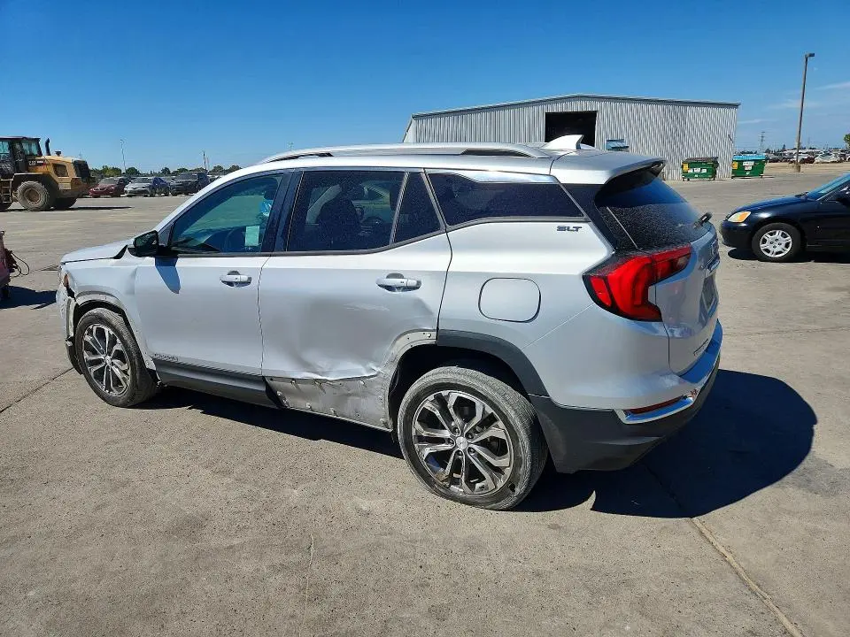 2018 GMC TERRAIN SLT  