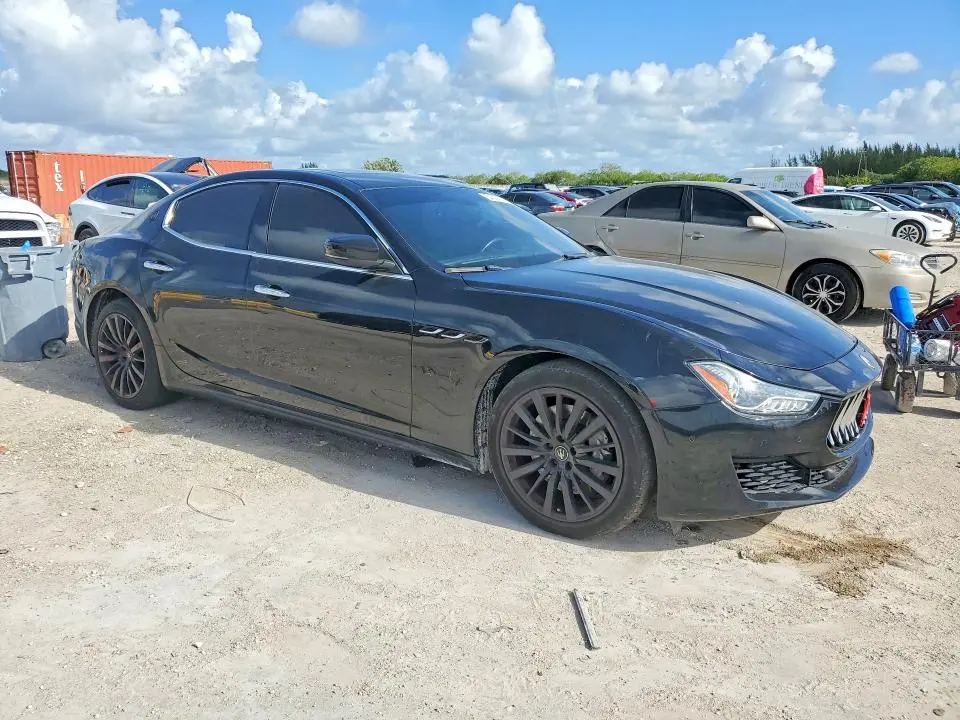 2018 MASERATI GHIBLI S  