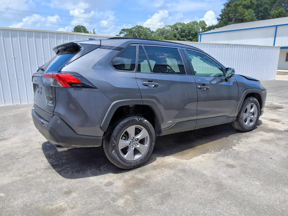 2023 TOYOTA RAV4 LE  