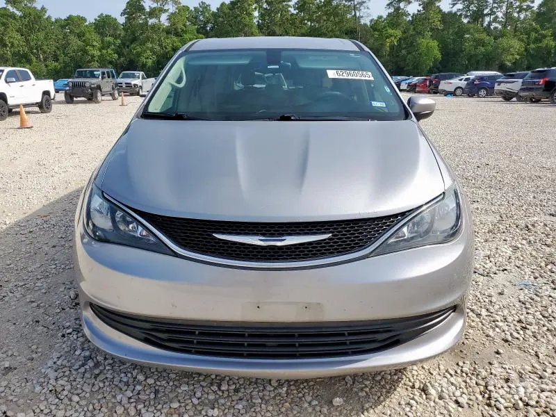 2017 CHRYSLER PACIFICA LX  