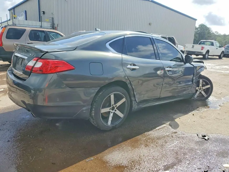 2013 INFINITI M37 BASE  