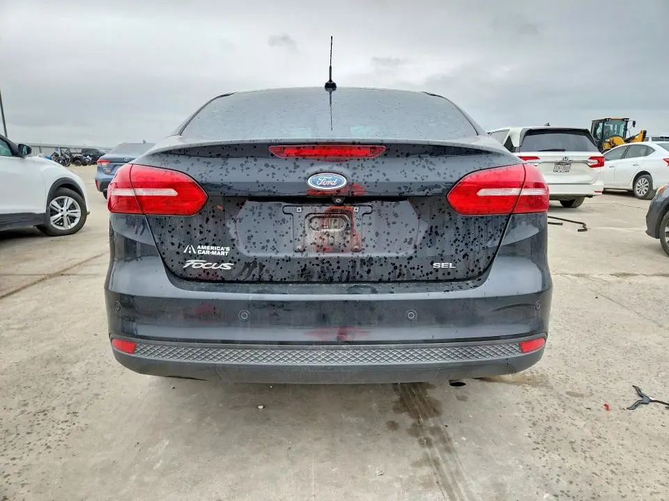 2017 FORD FOCUS SEL  