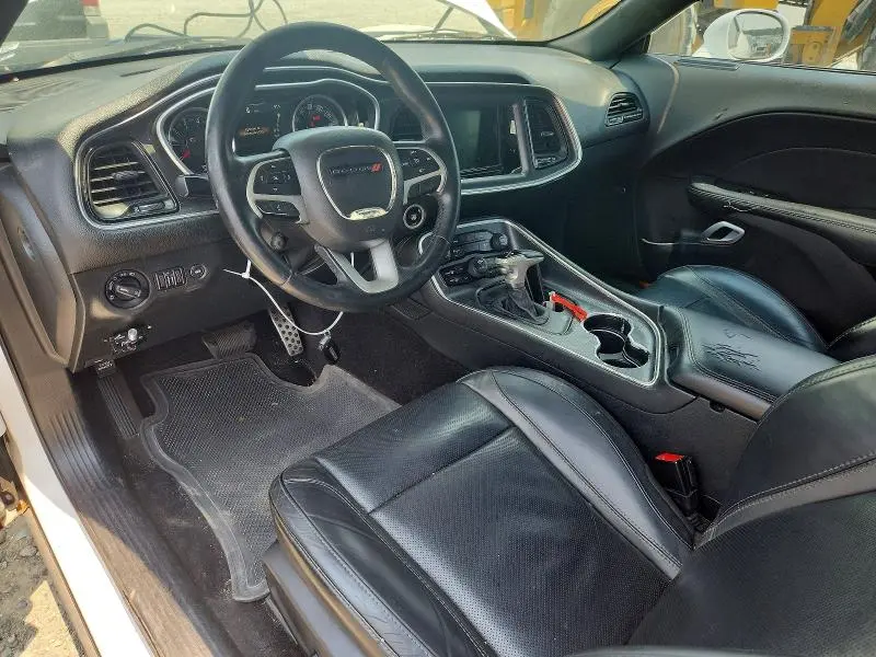 2016 DODGE CHALLENGER SXT  