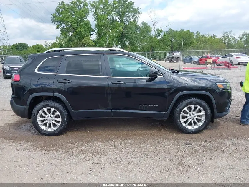 2019 JEEP CHEROKEE LATITUDE 4X4