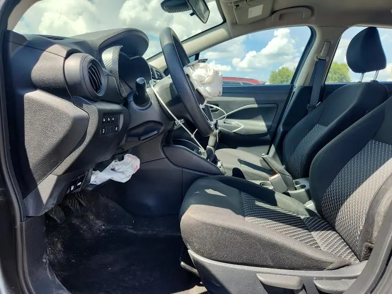 2023 NISSAN VERSA S  