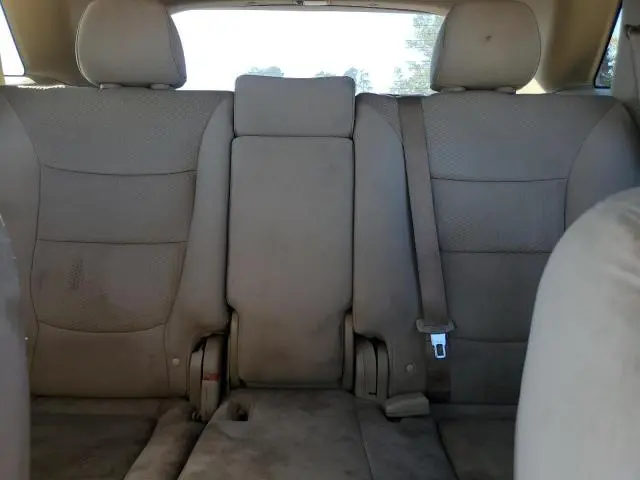 2011 KIA SORENTO BASE  