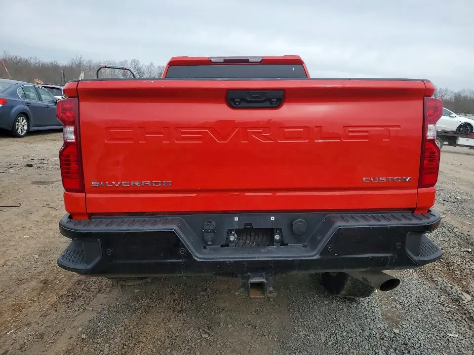 2024 CHEVROLET SILVERADO K2500 CUSTOM  