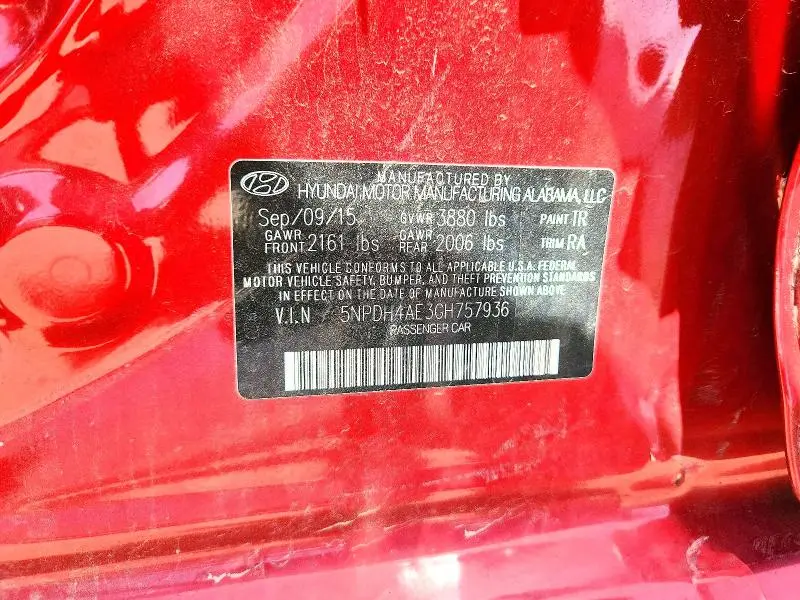 2016 HYUNDAI ELANTRA SE  