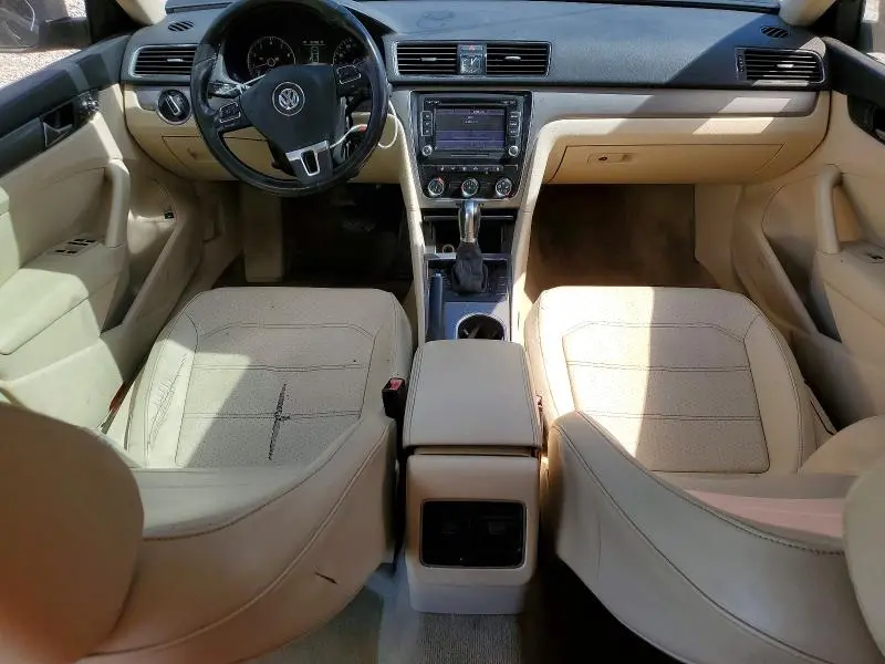 2014 VOLKSWAGEN PASSAT SE  