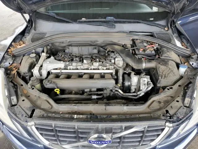 2013 VOLVO XC60 T6  