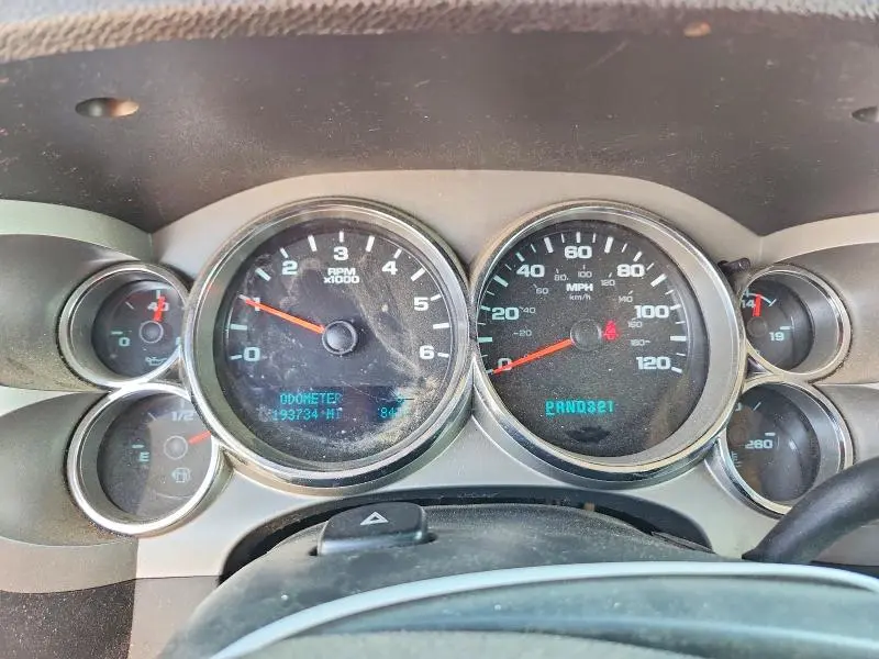 2011 CHEVROLET SILVERADO K1500 LT  
