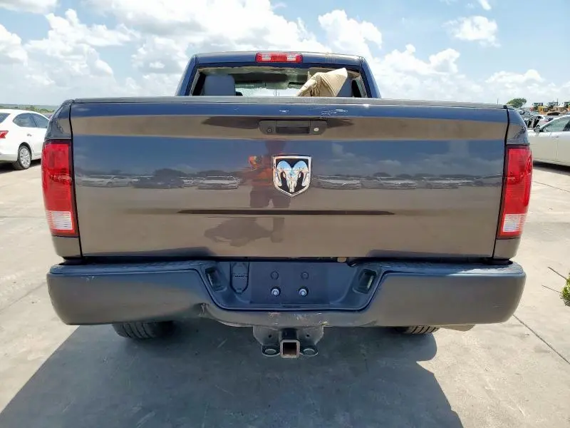 2018 RAM 1500 ST
