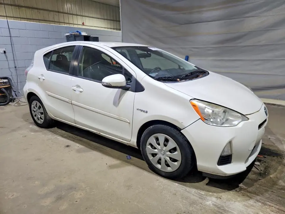 2012 TOYOTA PRIUS C THREE  