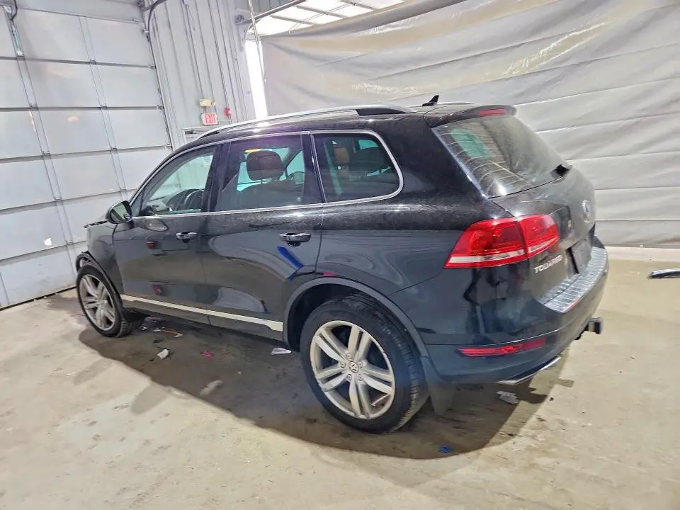 2013 VOLKSWAGEN TOUAREG V6 TDI  