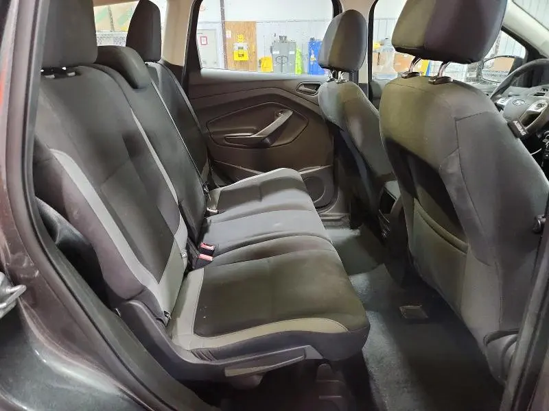 2016 FORD ESCAPE S  