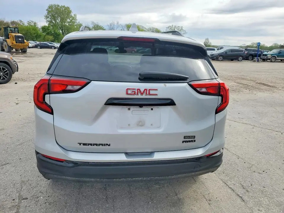 2021 GMC TERRAIN SLE  