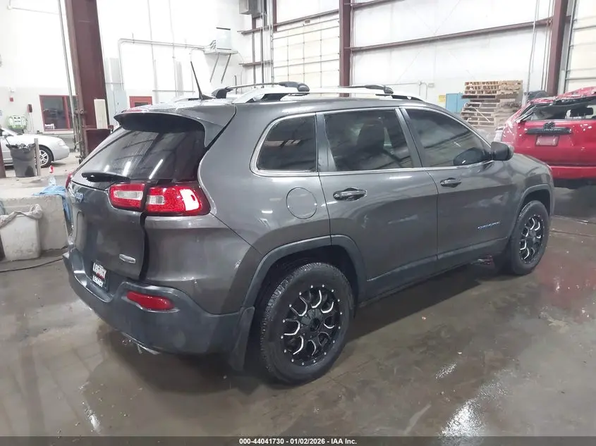 2018 JEEP CHEROKEE LATITUDE PLUS 4X4