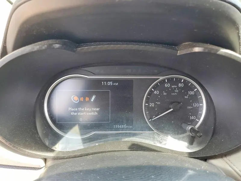 2021 NISSAN VERSA SV  