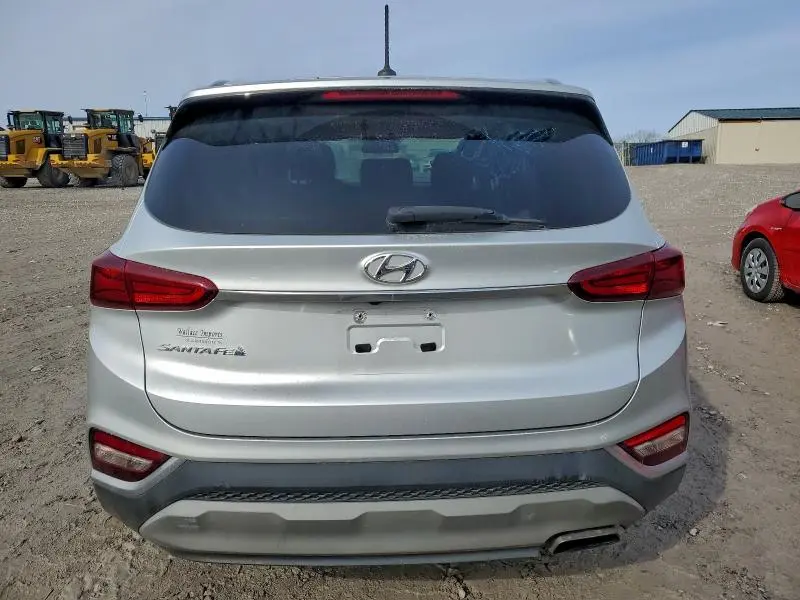 2019 HYUNDAI SANTA FE SE  