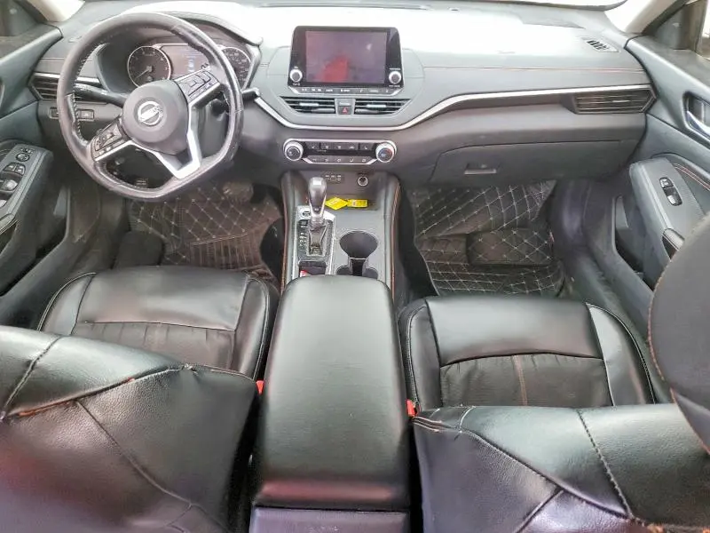 2019 NISSAN ALTIMA SR  