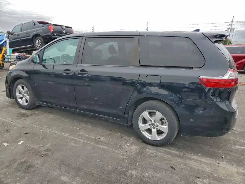 2020 TOYOTA SIENNA L  