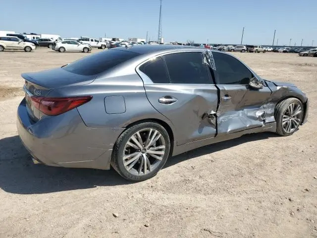 2018 INFINITI Q50 LUXE