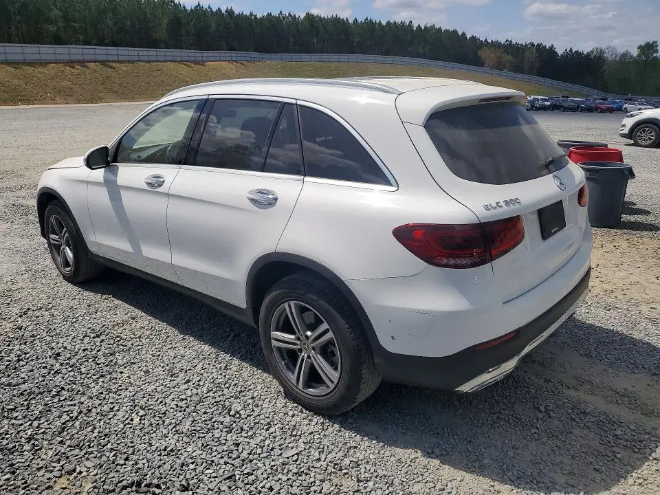 2020 MERCEDES-BENZ GLC 300  