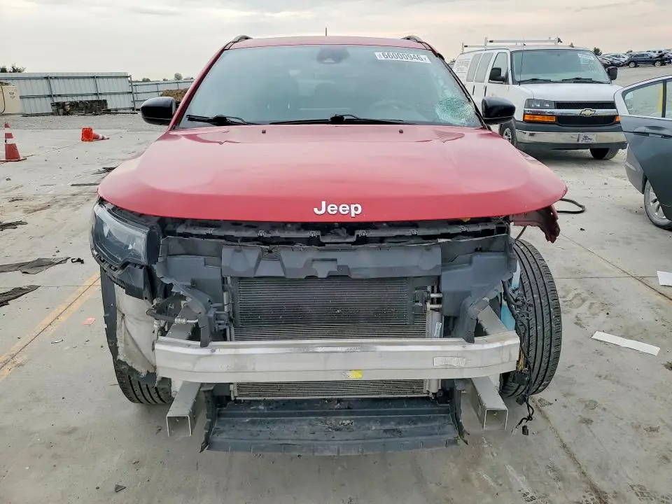 2024 JEEP COMPASS LATITUDE LUX  