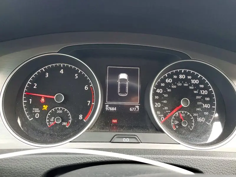 2016 VOLKSWAGEN GOLF BASE  