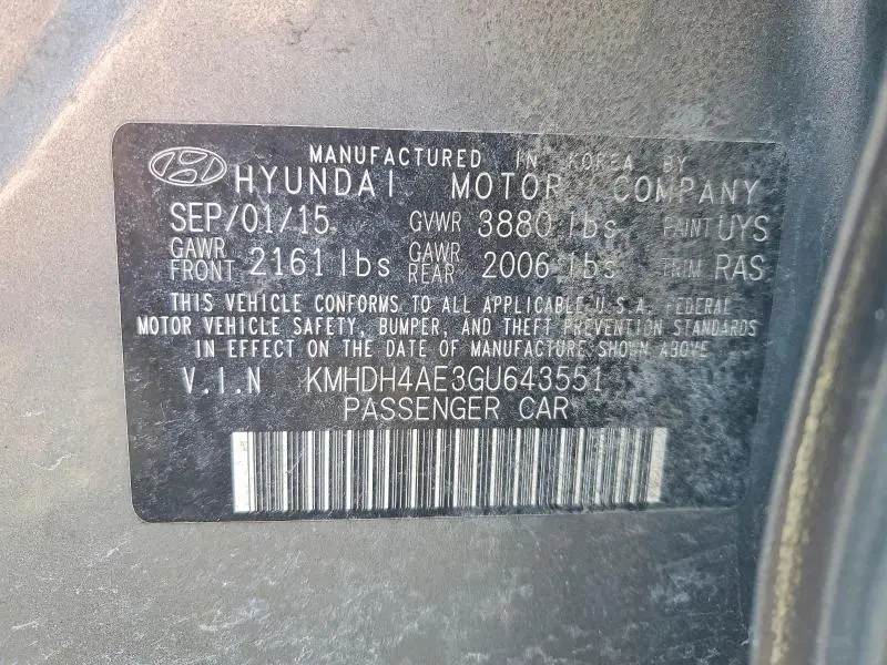 2016 HYUNDAI ELANTRA SE  