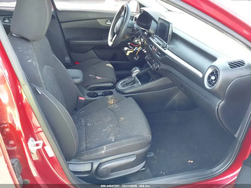 2019 KIA FORTE LXS