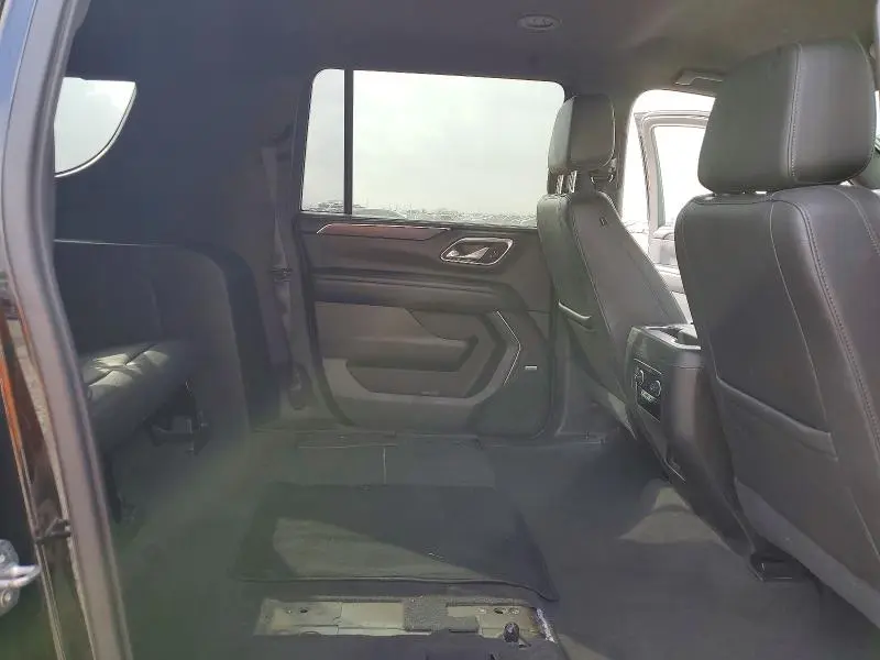 2021 CHEVROLET SUBURBAN C1500 LT  