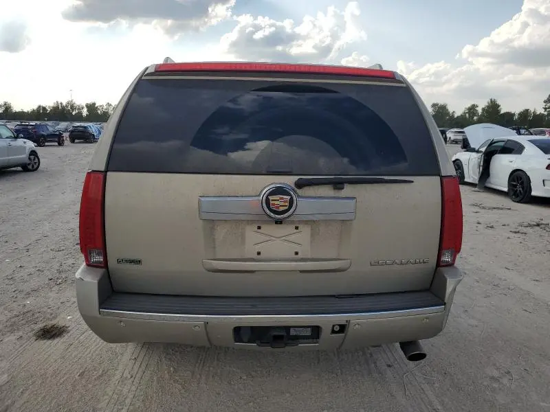 2012 CADILLAC ESCALADE ESV LUXURY  