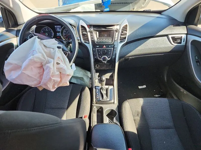 2016 HYUNDAI ELANTRA GT BASE  
