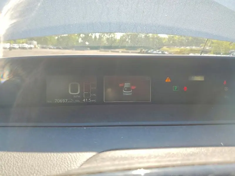 2020 TOYOTA PRIUS LE AWD-E  