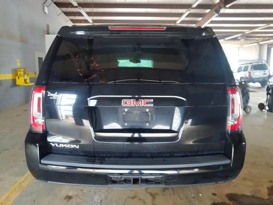 2015 GMC YUKON SLE  