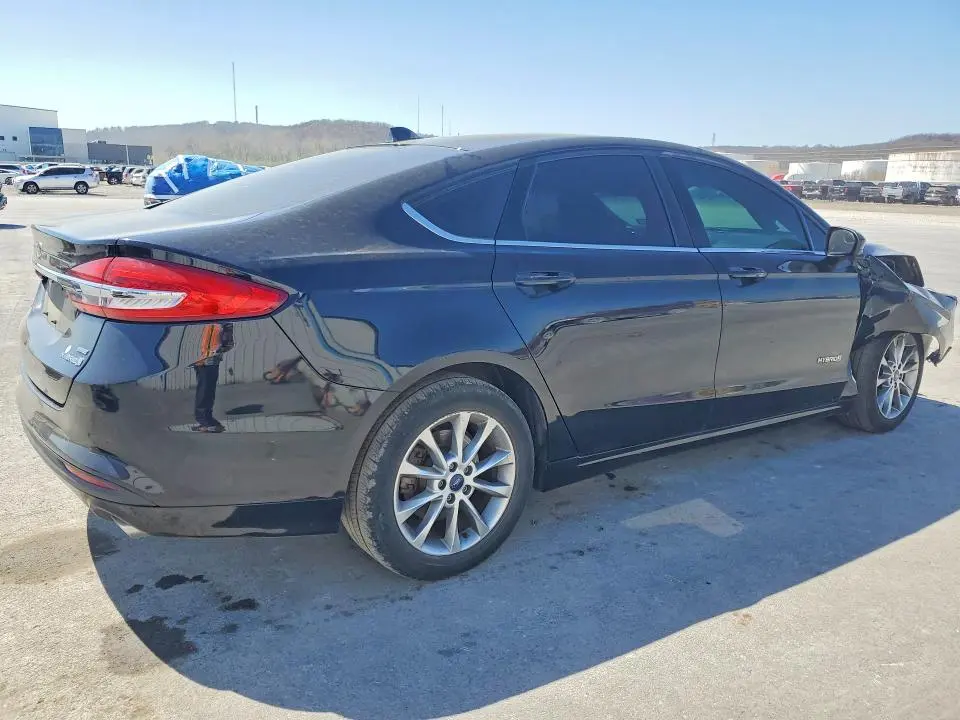2017 FORD FUSION SE HYBRID  