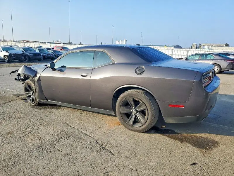 2016 DODGE CHALLENGER SXT  