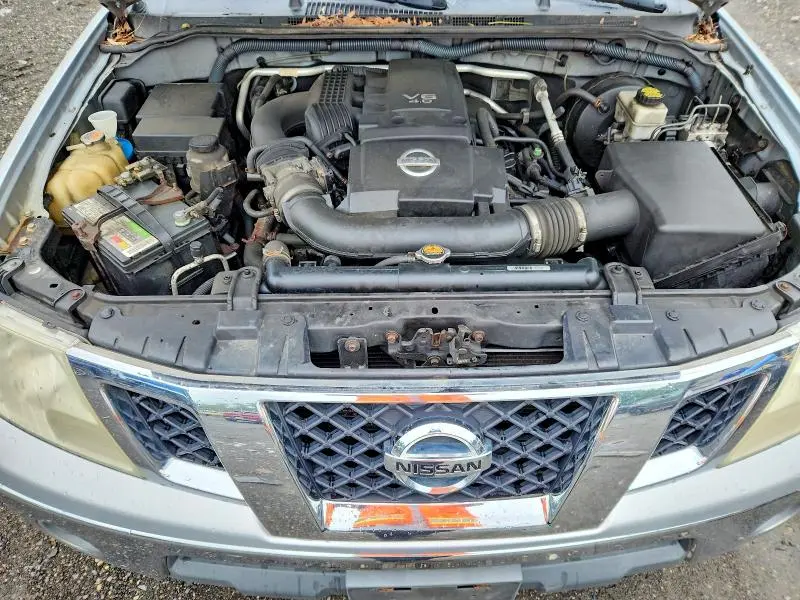 2011 NISSAN FRONTIER S  