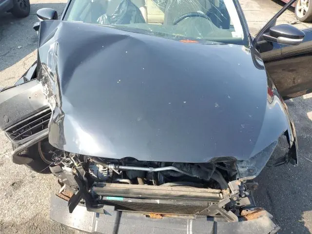 2012 VOLKSWAGEN JETTA SE  