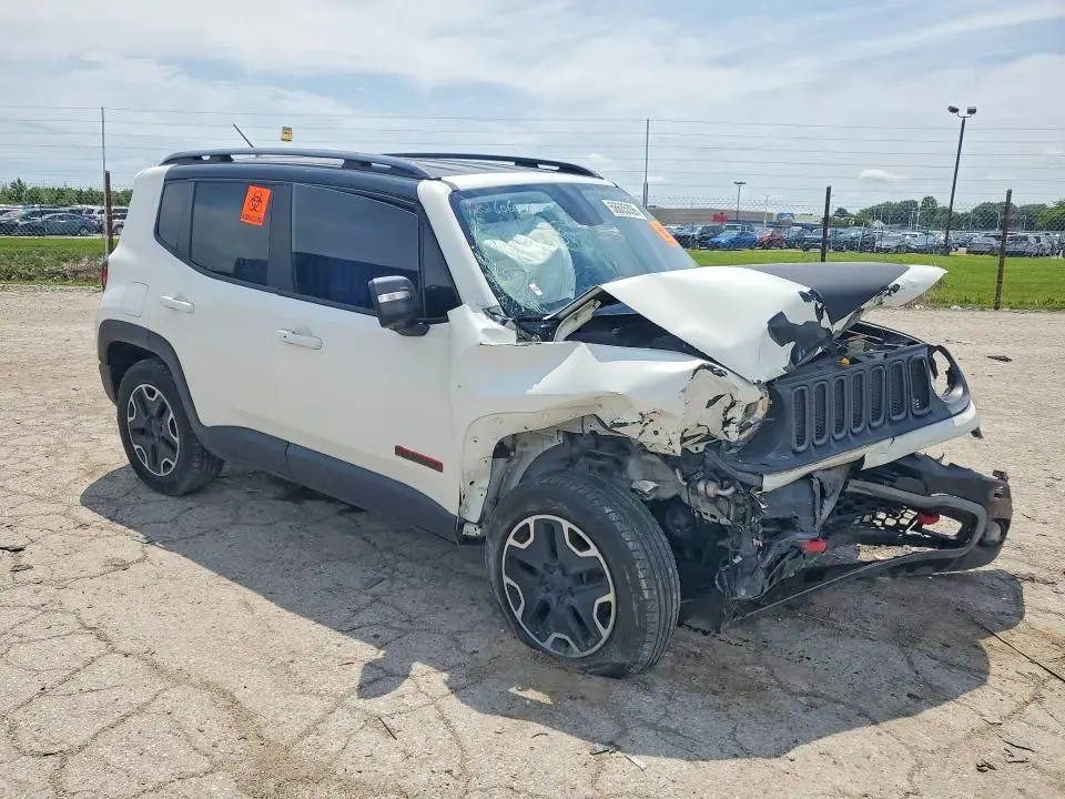 2015 JEEP RENEGADE TRAILHAWK  