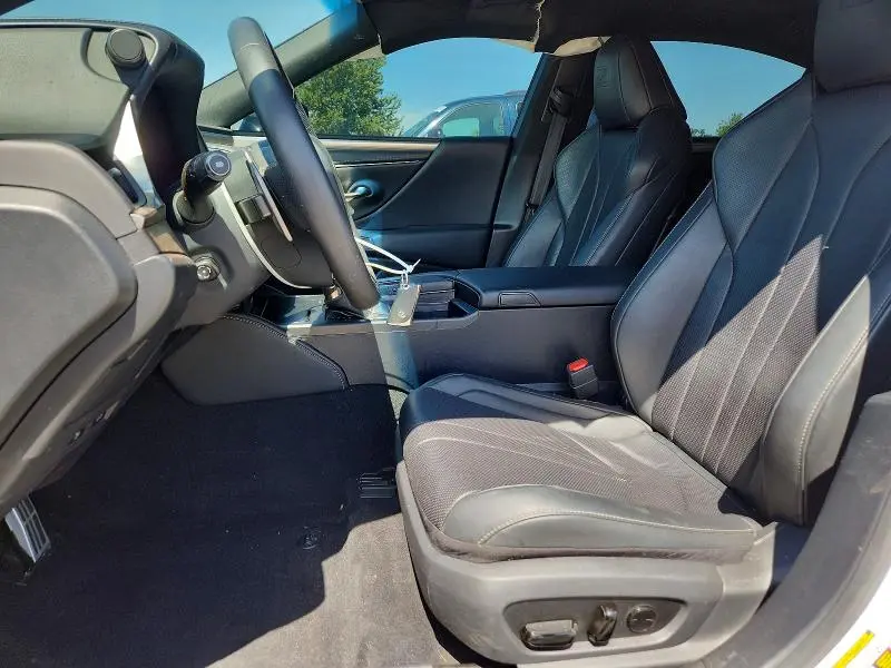 2019 LEXUS ES 350  