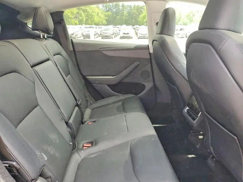 2026 TESLA MODEL Y   
